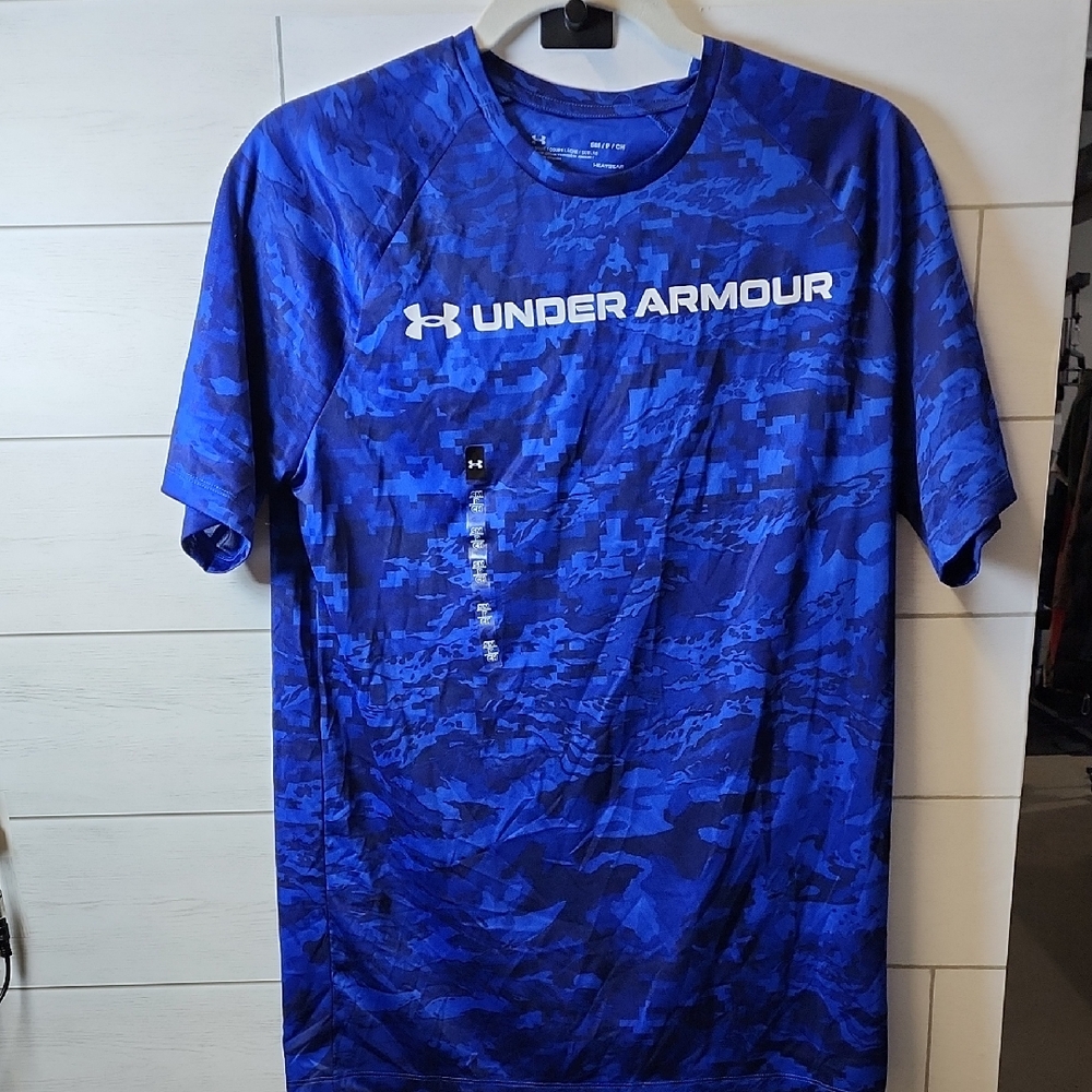 NWT Under Armour Men's Blue T-Shirt